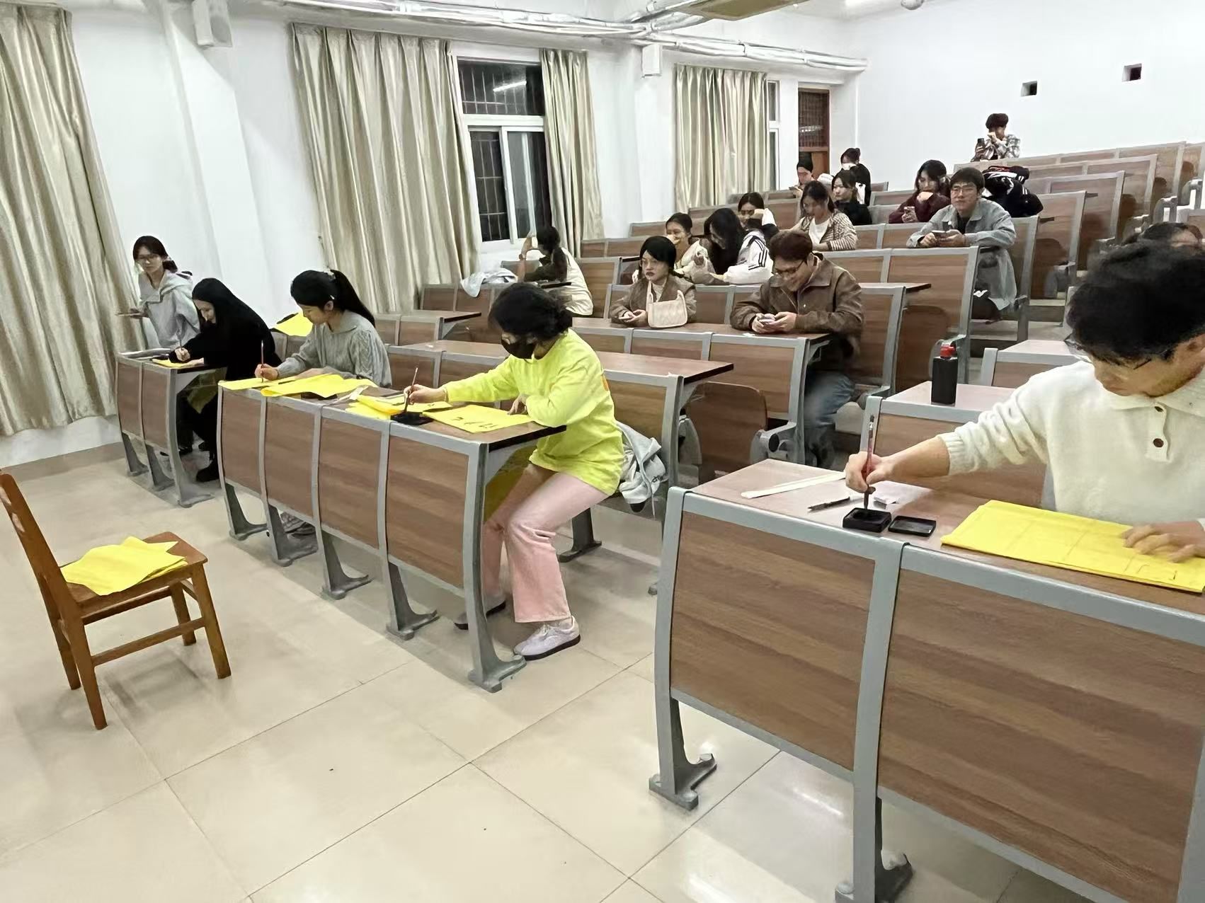 2025-03-01 20:43:43.397000